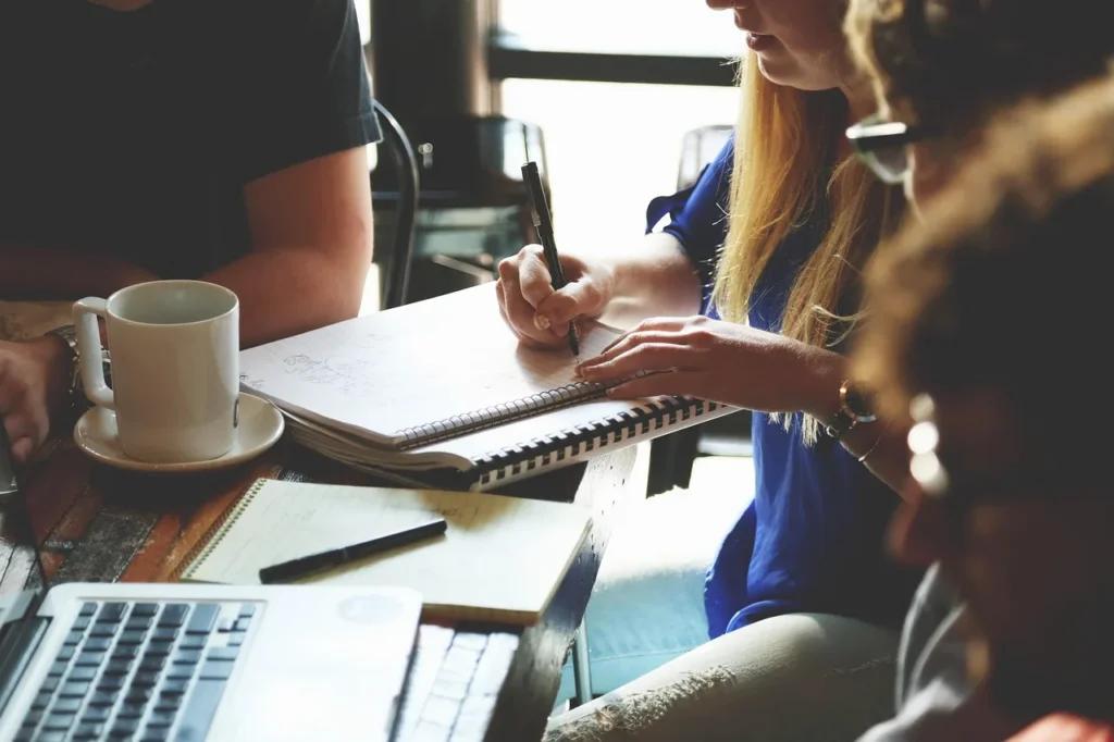 5 façons d'améliorer vos compétences professionnelles avec des formations